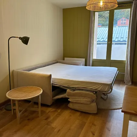 Lägenhet Avec Terrasse, Vue Panoramique Cauterets